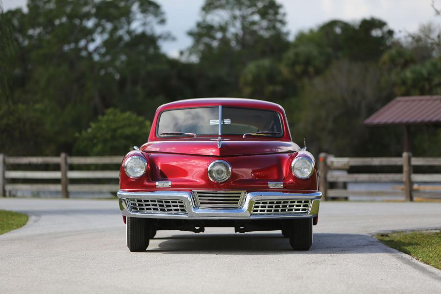  Tucker Sedan (1052) 1948 года  (фото 20 из 23)